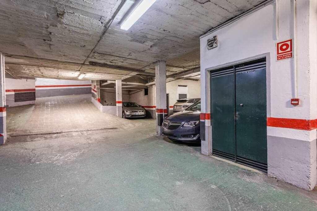 セビリアSanta Cruz Parking Incluidoアパートメント エクステリア 写真